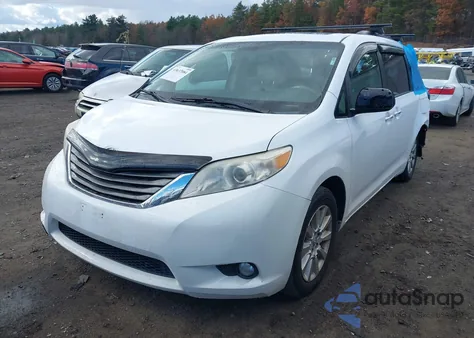 2012 Toyota Sienna Xle 7 Passenger из США, поврежденный, VIN 5TDDK3DC4CS033084
